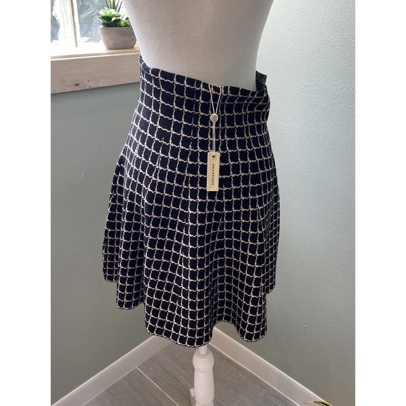 Max Studio Lapis Grid Cotton Knit High Wasted Y2K Style Skirt Size Large NWT - Picture 5 of 7